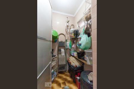 Casa à venda com 230m², 3 quartos e 3 vagas Casa à venda com 230m², 3 quartos e 3 vagasÁrea de Serviço - Banheiro de serviço