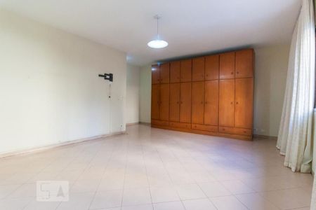 Suíte de casa para alugar com 3 quartos, 230m² em Chácara Inglesa, São Paulo
