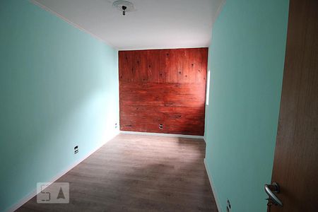 Casa à venda com 212m², 3 quartos e 2 vagasQuarto 2 