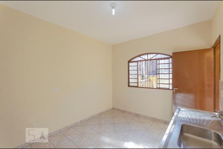 Casa à venda com 270m², 4 quartos e 1 vagaCozinha