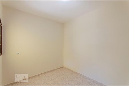 Casa à venda com 270m², 4 quartos e 1 vagaQuarto