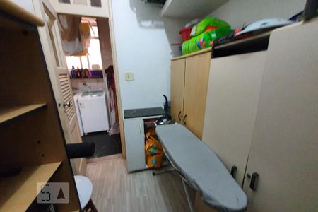 Apartamento à venda com 191m², 4 quartos e 1 vagaQuarto de Serviço 2