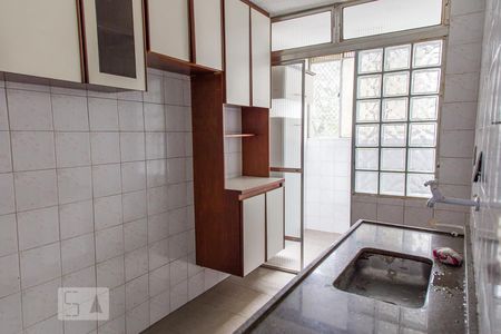 Apartamento à venda com 58m², 2 quartos e 1 vagaCozinha
