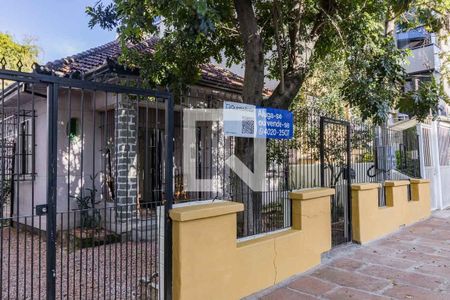 Casa à venda com 210m², 4 quartos e 5 vagas
