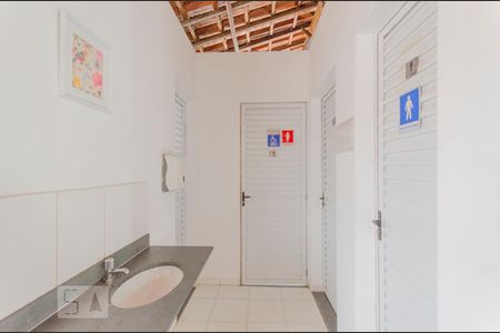 Apartamento à venda com 45m², 2 quartos e sem vagaÁrea Comum - Salão de Festas