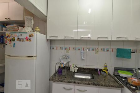 Cozinha de apartamento para alugar com 2 quartos, 40m² em Jardim Brasília (zona Norte), São Paulo