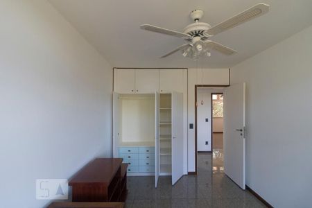 Quarto 1 de apartamento para alugar com 3 quartos, 120m² em Asa Norte, Brasília