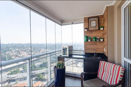 Sacada de apartamento para alugar com 2 quartos, 70m² em Vila Alexandria, São Paulo