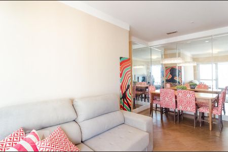 Sala de apartamento para alugar com 2 quartos, 70m² em Vila Alexandria, São Paulo