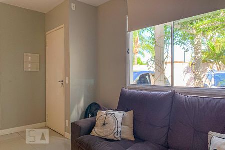Sala de casa de condomínio para alugar com 3 quartos, 95m² em Parque Imperador, Campinas