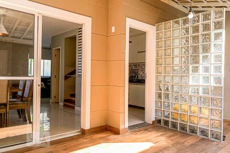 Casa de condomínio para alugar com 95m², 3 quartos e 2 vagasÁrea Externa