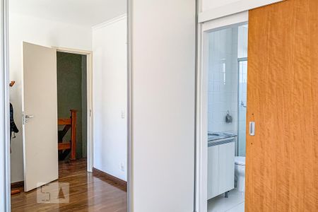 Casa de condomínio para alugar com 95m², 3 quartos e 2 vagasQuarto 2