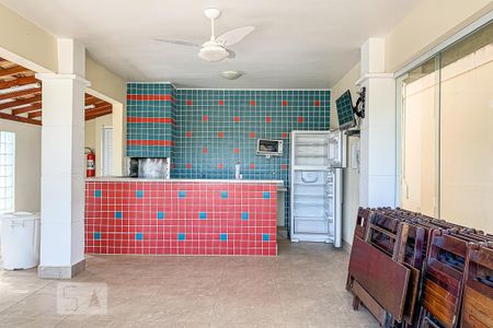 Casa de condomínio para alugar com 95m², 3 quartos e 2 vagasÁrea comum - Salão de festas