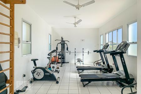 Casa de condomínio para alugar com 95m², 3 quartos e 2 vagasAcademia