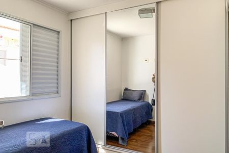 Casa de condomínio para alugar com 95m², 3 quartos e 2 vagasQuarto 2
