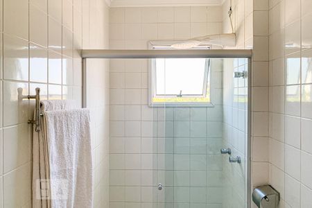 Casa de condomínio para alugar com 95m², 3 quartos e 2 vagasBanheiro do Quarto 3
