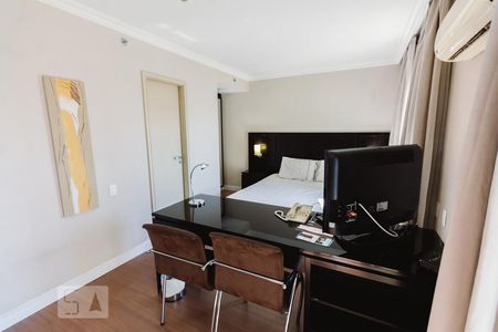 Sala de kitnet/studio à venda com 1 quarto, 31m² em Perdizes, São Paulo