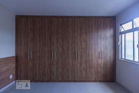 Casa à venda com 310m², 3 quartos e 3 vagasSuíte