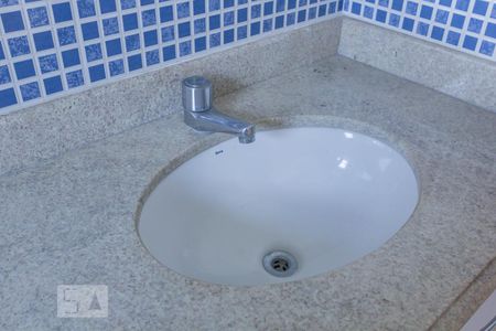 Casa à venda com 310m², 3 quartos e 3 vagasBanheiro da Suíte