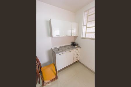 Casa à venda com 310m², 3 quartos e 3 vagasQuarto de Serviço