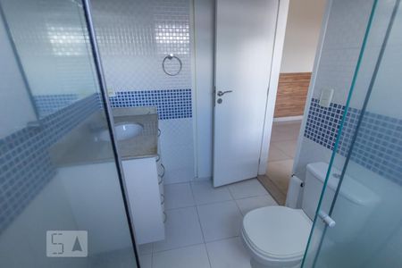 Casa à venda com 310m², 3 quartos e 3 vagasBanheiro da Suíte