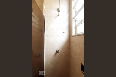 Apartamento à venda com 46m², 2 quartos e 1 vagaBanheiro Social