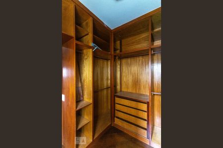 Apartamento à venda com 155m², 3 quartos e 2 vagasArmário