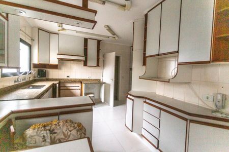 Apartamento à venda com 155m², 3 quartos e 2 vagasCozinha