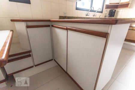 Apartamento à venda com 155m², 3 quartos e 2 vagasArmário
