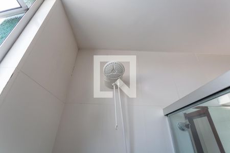 Apartamento para alugar com 62m², 2 quartos e 2 vagasChuveiro da Banheiro da Suíte