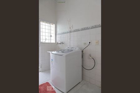 Casa de condomínio à venda com 470m², 6 quartos e 4 vagasÁrea de Serviço