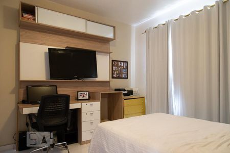 Casa de condomínio à venda com 470m², 6 quartos e 4 vagasSuíte 2