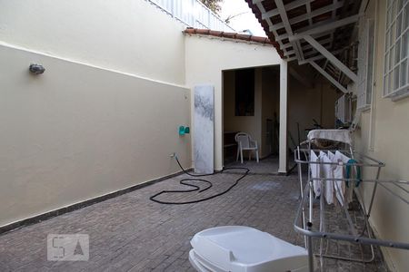 Casa de condomínio à venda com 470m², 6 quartos e 4 vagasÁrea de Serviço
