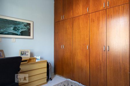 Casa de condomínio à venda com 470m², 6 quartos e 4 vagasQuarto 2Quarto 2