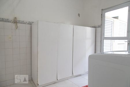 Casa de condomínio à venda com 470m², 6 quartos e 4 vagasÁrea de Serviço