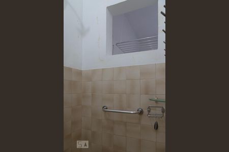 Casa de condomínio à venda com 470m², 6 quartos e 4 vagasBanheiro suíte 4