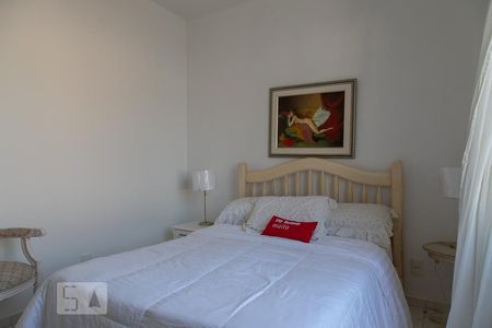 Casa de condomínio à venda com 470m², 6 quartos e 4 vagasQuarto 1