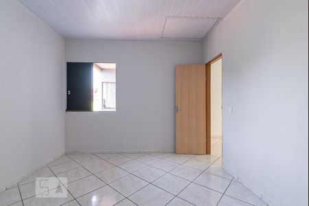 Quarto de casa para alugar com 1 quarto, 35m² em João Pinheiro, Belo Horizonte