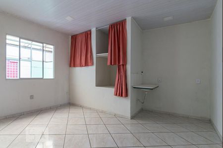 Sala de casa para alugar com 1 quarto, 35m² em João Pinheiro, Belo Horizonte