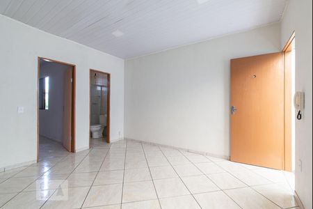 Sala de casa para alugar com 1 quarto, 35m² em João Pinheiro, Belo Horizonte