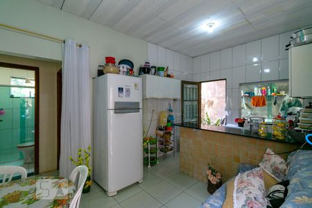 Sala de casa à venda com 3 quartos, 124m² em Vila São João Batista, Belo Horizonte