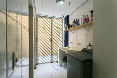 Casa de condomínio à venda com 155m², 3 quartos e 3 vagasÁrea de Serviço