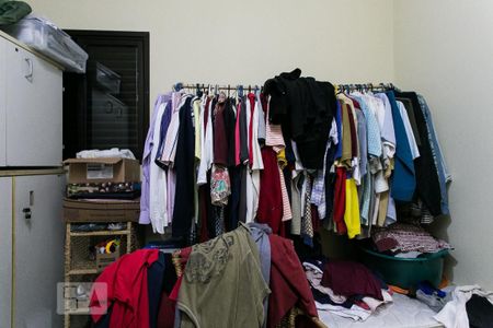 Casa de condomínio à venda com 155m², 3 quartos e 3 vagasQuarto 1