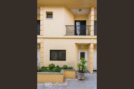 Casa de condomínio à venda com 155m², 3 quartos e 3 vagasFachada da Casa