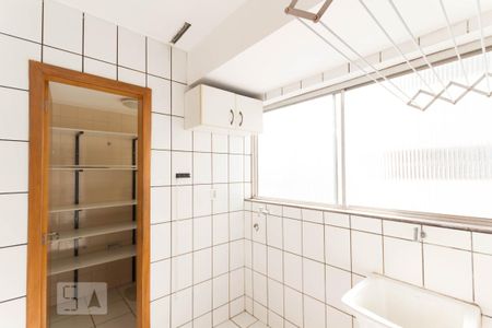 Área de Serviço de apartamento à venda com 3 quartos, 110m² em Jardim Goiás, Goiânia