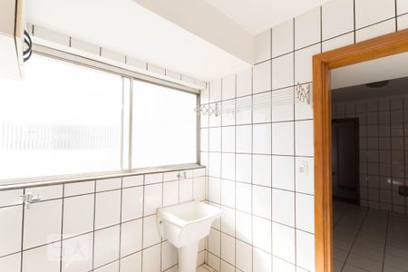 Apartamento à venda com 110m², 3 quartos e 1 vaga Apartamento à venda com 110m², 3 quartos e 1 vagaÁrea de Serviço