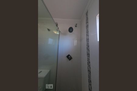 Casa de condomínio para alugar com 90m², 2 quartos e 3 vagasBanheiro da Suíte