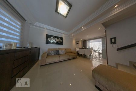 Sala de casa de condomínio para alugar com 2 quartos, 90m² em Cajuru, Curitiba