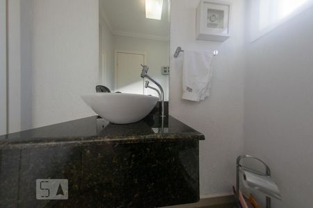 Lavabo de casa de condomínio para alugar com 2 quartos, 90m² em Cajuru, Curitiba