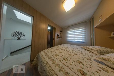 Suíte de casa de condomínio para alugar com 2 quartos, 90m² em Cajuru, Curitiba